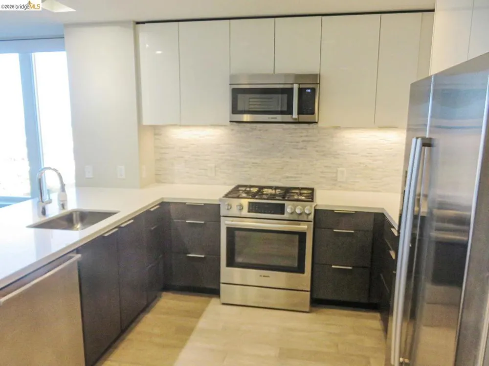 10 Innes Ct #307 San Francisco, CA 94124