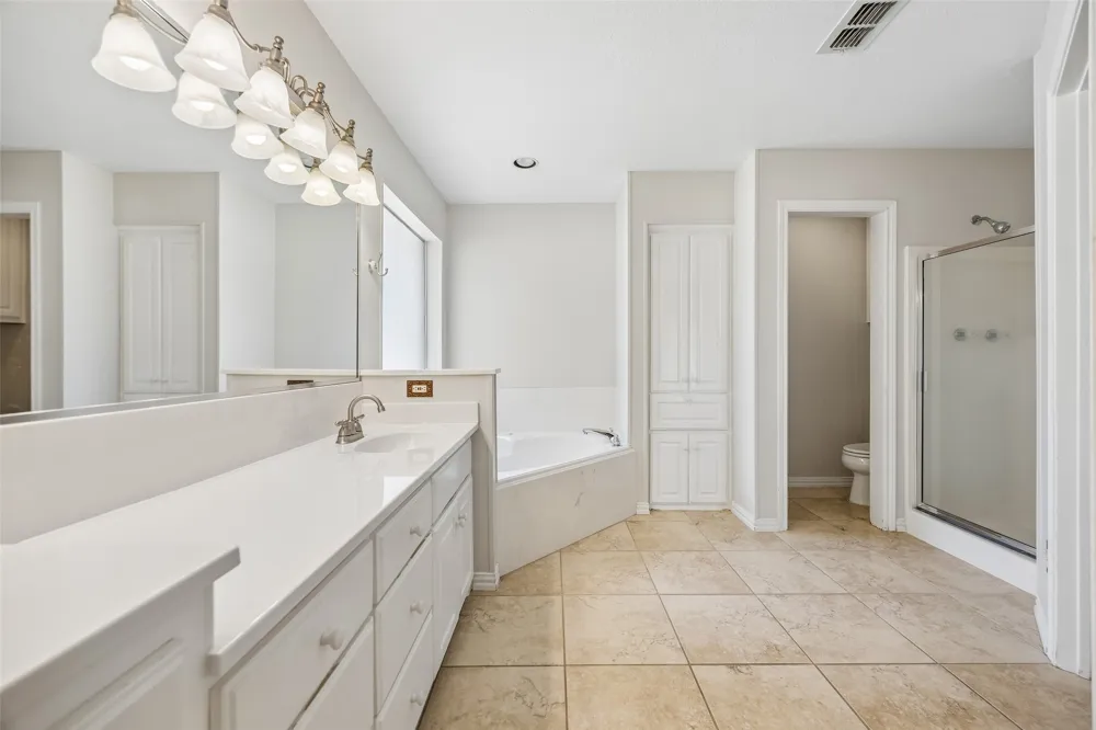 216 Point Circle Pilot Point, TX 76258