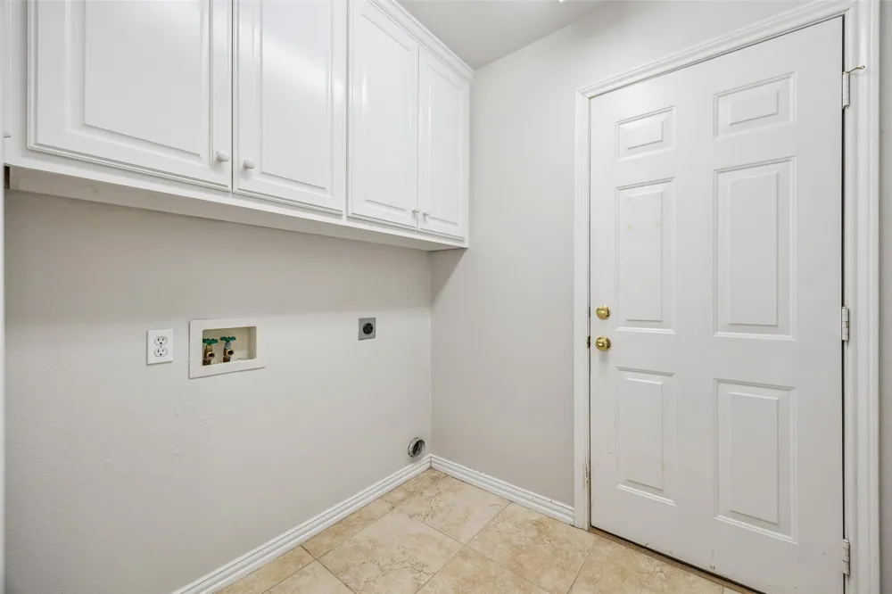216 Point Circle Pilot Point, TX 76258