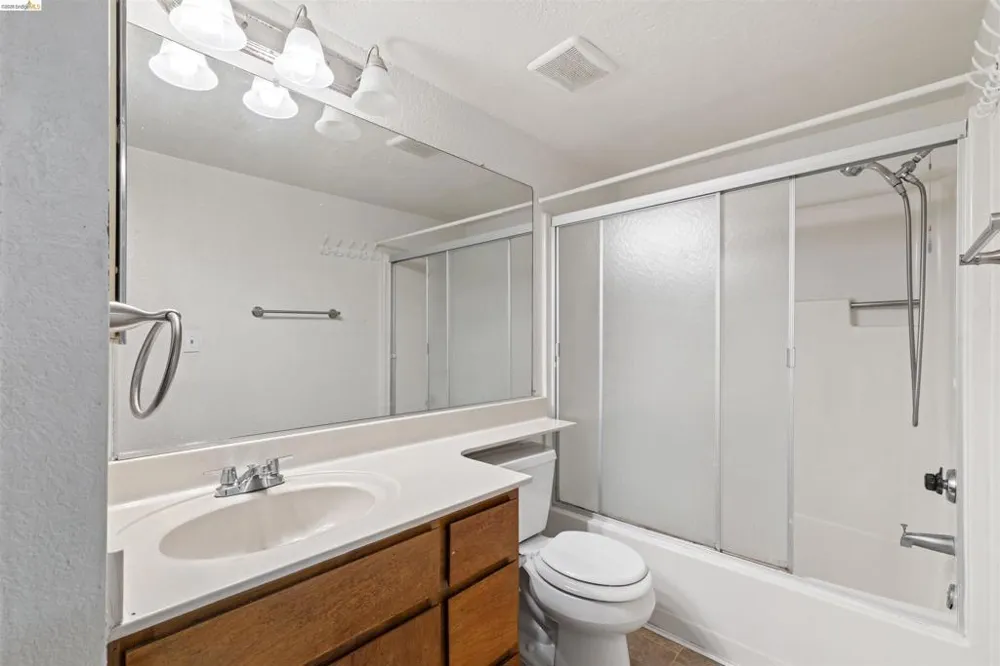1151 Chadwick Cir Bay Point, CA 94565