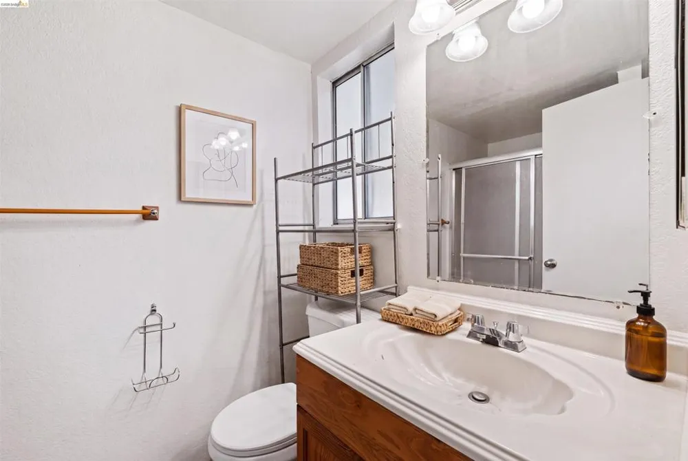1151 Chadwick Cir Bay Point, CA 94565