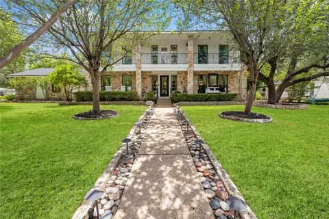 10507 Plumewood Drive