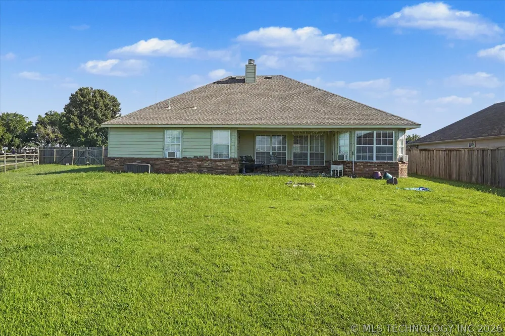 27756 E 112th Street S Coweta, OK 74429