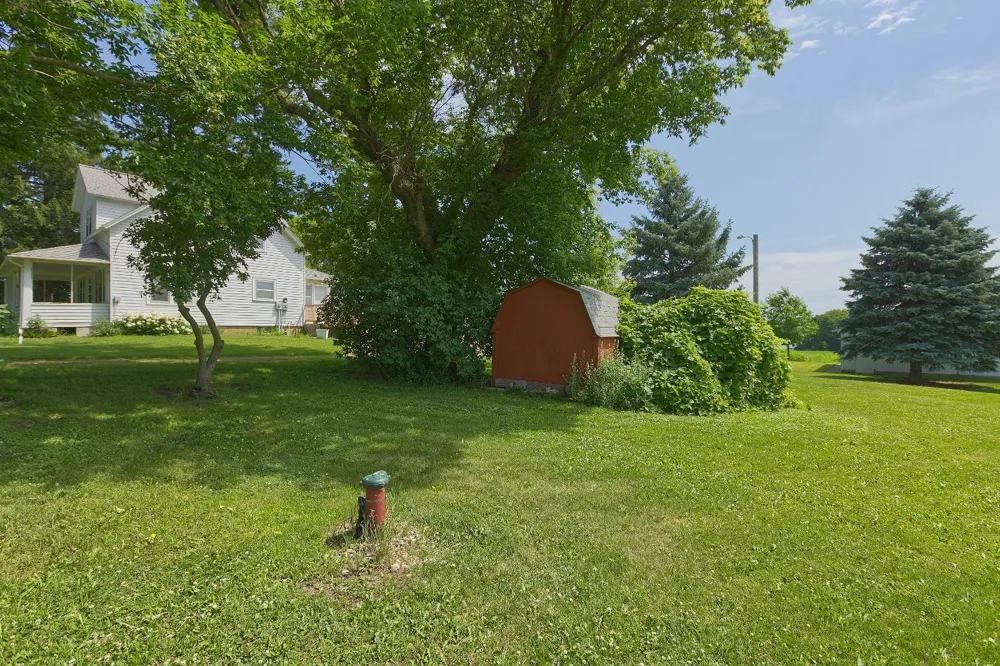 8412 Ingram Avenue SW Howard Lake, MN 55349