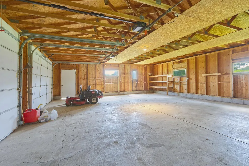 8412 Ingram Avenue SW Howard Lake, MN 55349