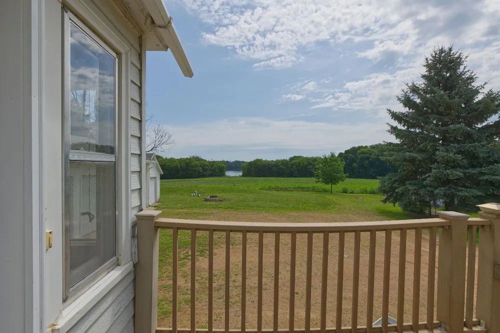 8412 Ingram Avenue SW Howard Lake, MN 55349