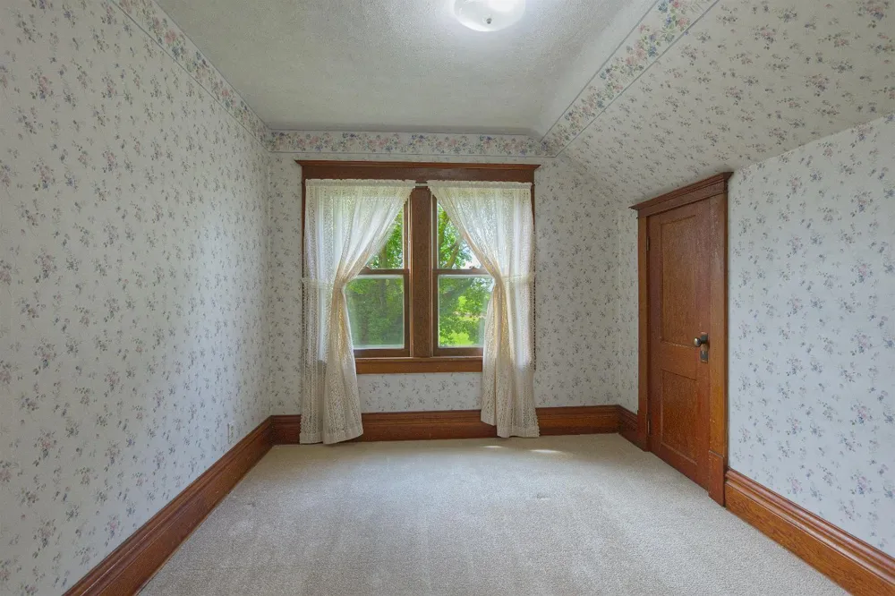 8412 Ingram Avenue SW Howard Lake, MN 55349