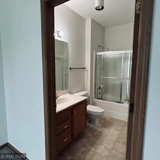 8341 Lyndale Avenue S #424 Bloomington, MN 55420