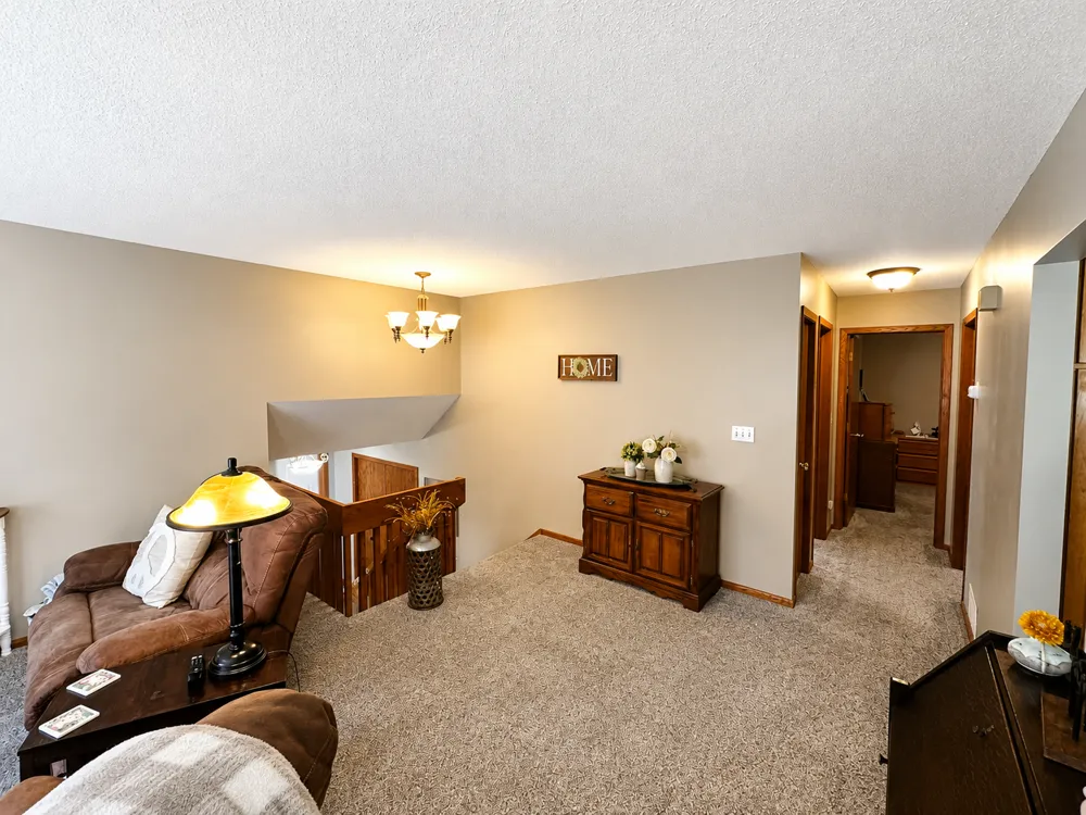 8331 Red Pine Circle Baxter, MN 56425