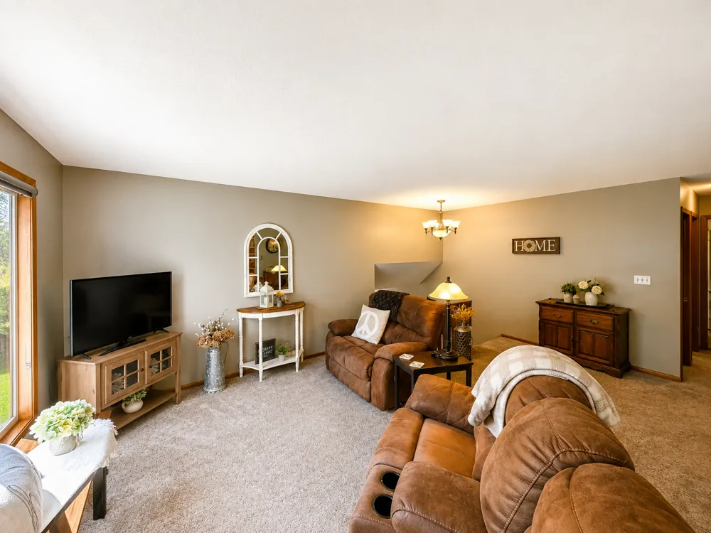 8331 Red Pine Circle Baxter, MN 56425