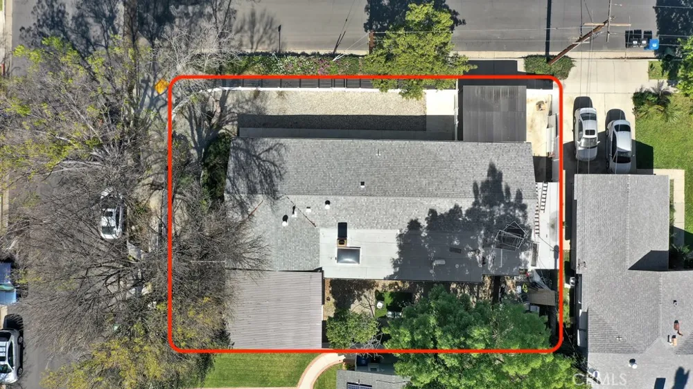 22736 Schoolcraft West Hills, CA 91307