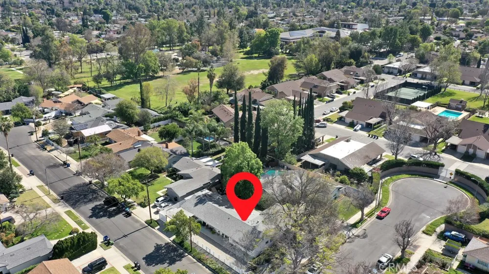 22736 Schoolcraft West Hills, CA 91307