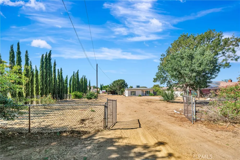 4741 W Avenue M12 Quartz Hill, CA 93536