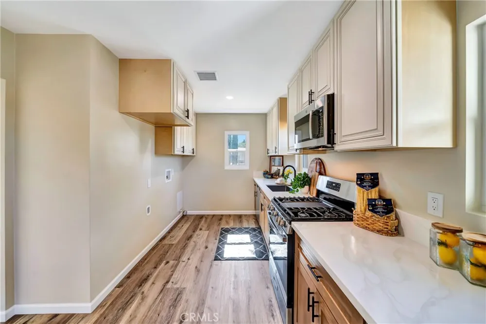 4741 W Avenue M12 Quartz Hill, CA 93536