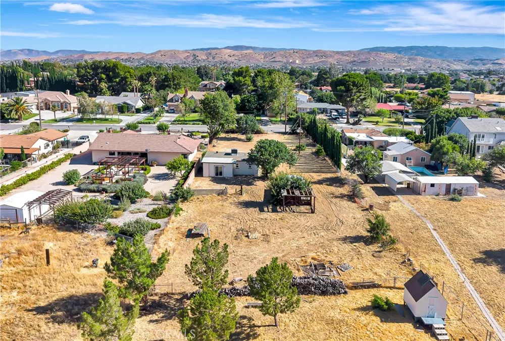 4741 W Avenue M12 Quartz Hill, CA 93536