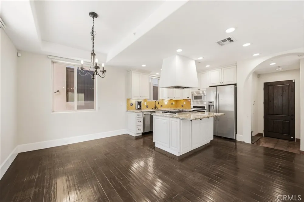 1918 Harriman Lane Redondo Beach, CA 90278