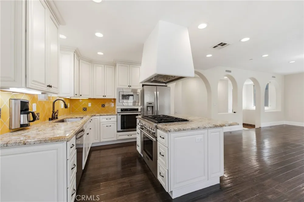 1918 Harriman Lane Redondo Beach, CA 90278