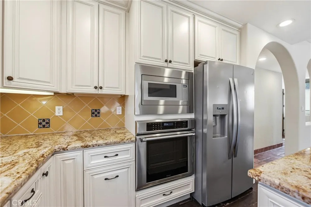 1918 Harriman Lane Redondo Beach, CA 90278