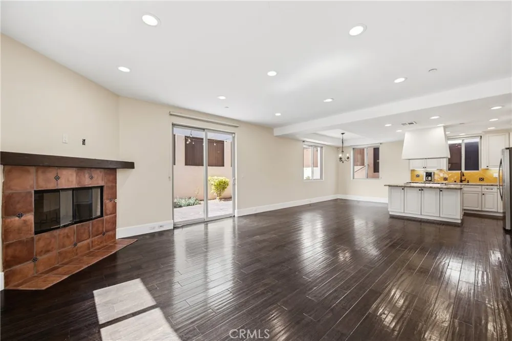 1918 Harriman Lane Redondo Beach, CA 90278