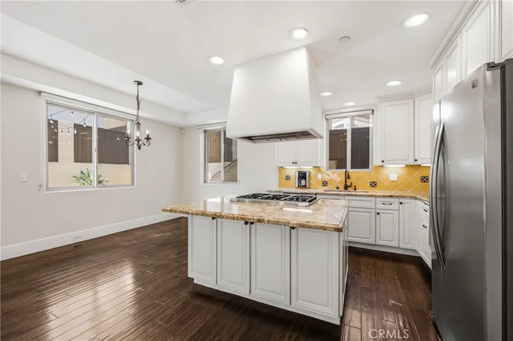 1918 Harriman Lane Redondo Beach, CA 90278