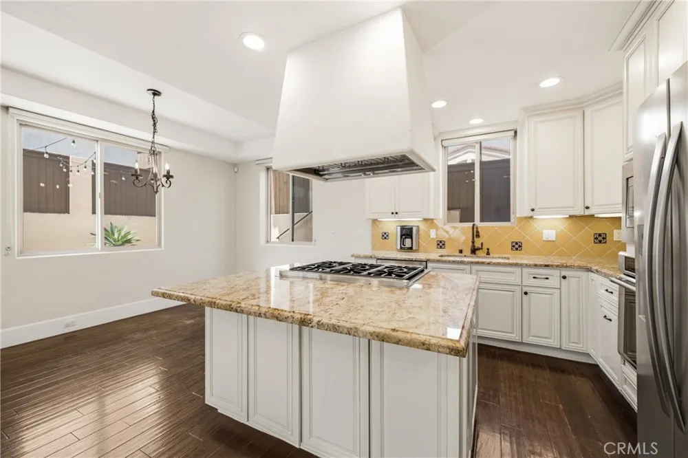 1918 Harriman Lane Redondo Beach, CA 90278