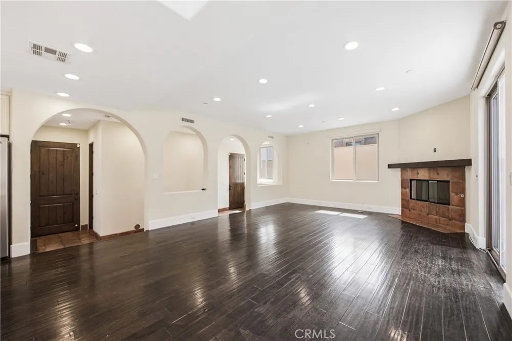 1918 Harriman Lane Redondo Beach, CA 90278