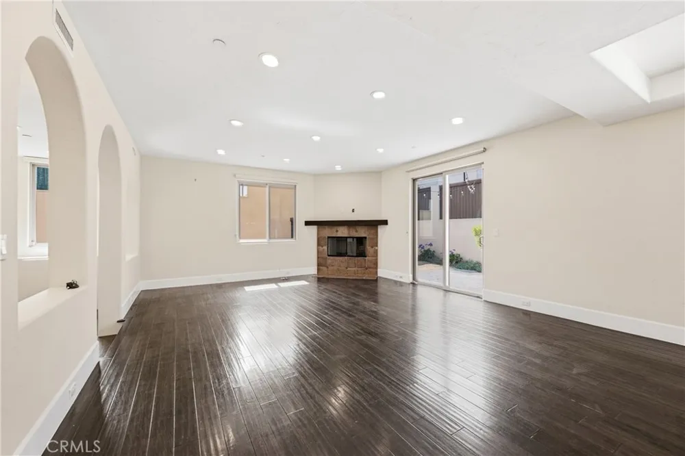 1918 Harriman Lane Redondo Beach, CA 90278