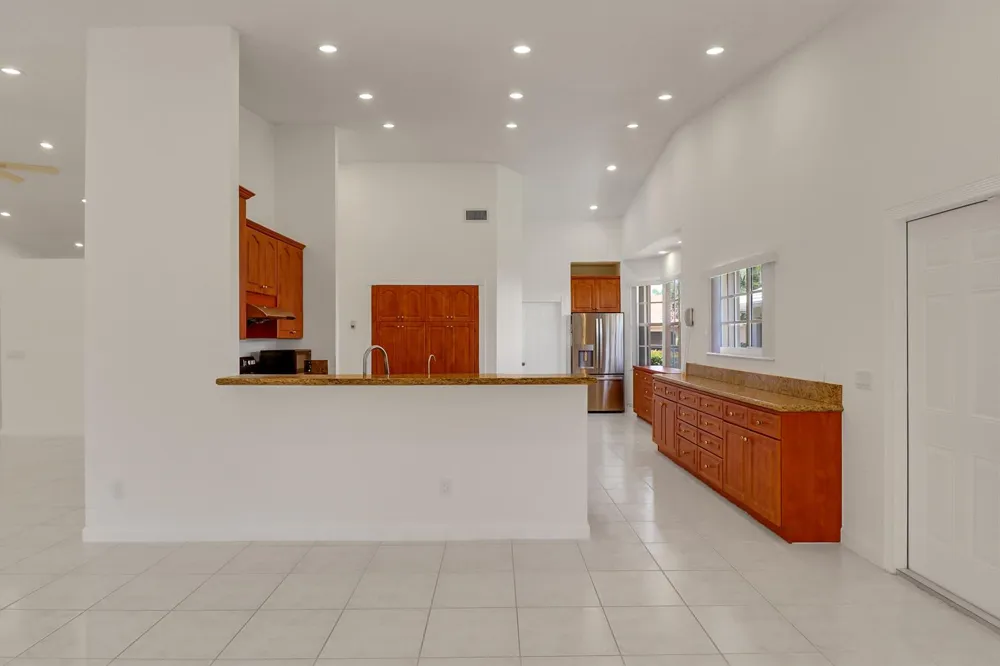 551 NW 108TH AVENUE Plantation, FL 33324
