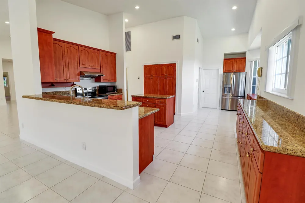 551 NW 108TH AVENUE Plantation, FL 33324