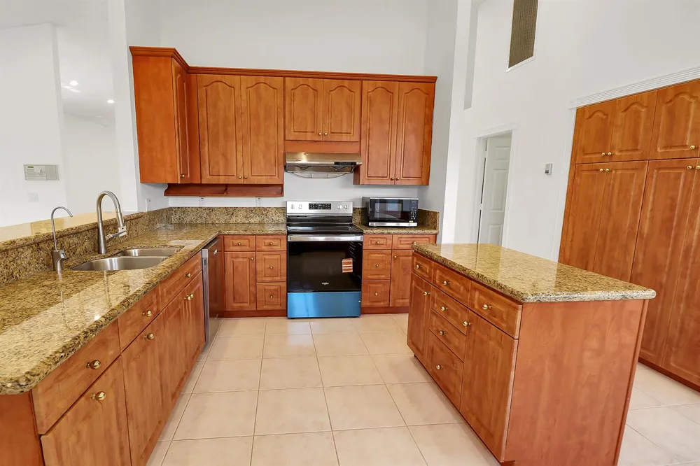 551 NW 108TH AVENUE Plantation, FL 33324