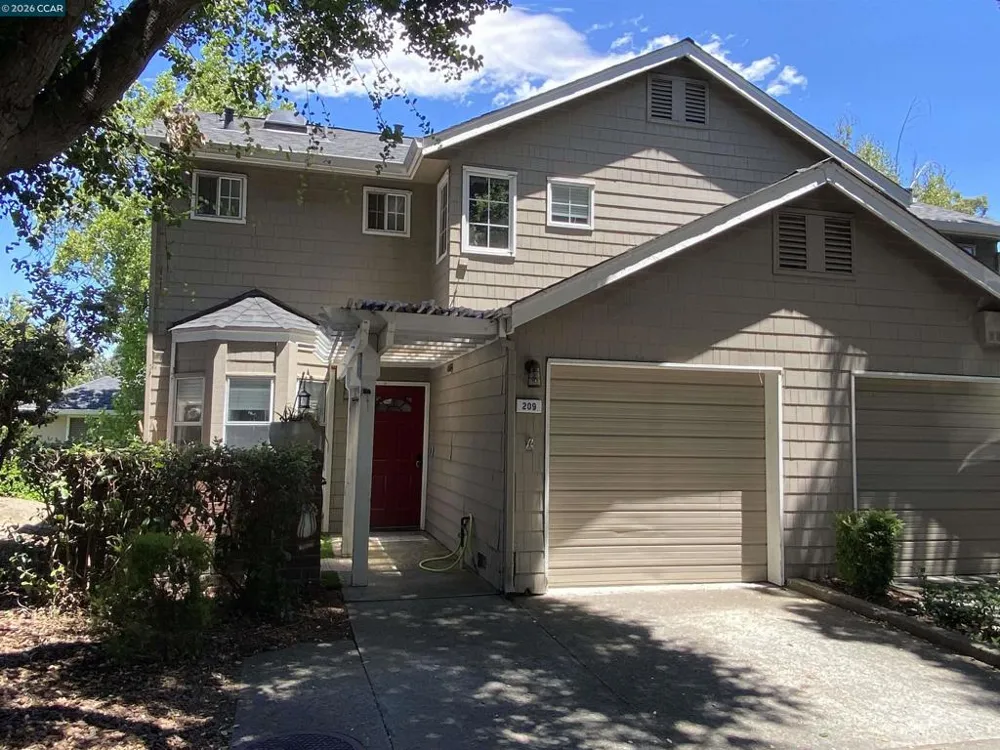 209 Hidden Creek Ct Martinez, CA 94553