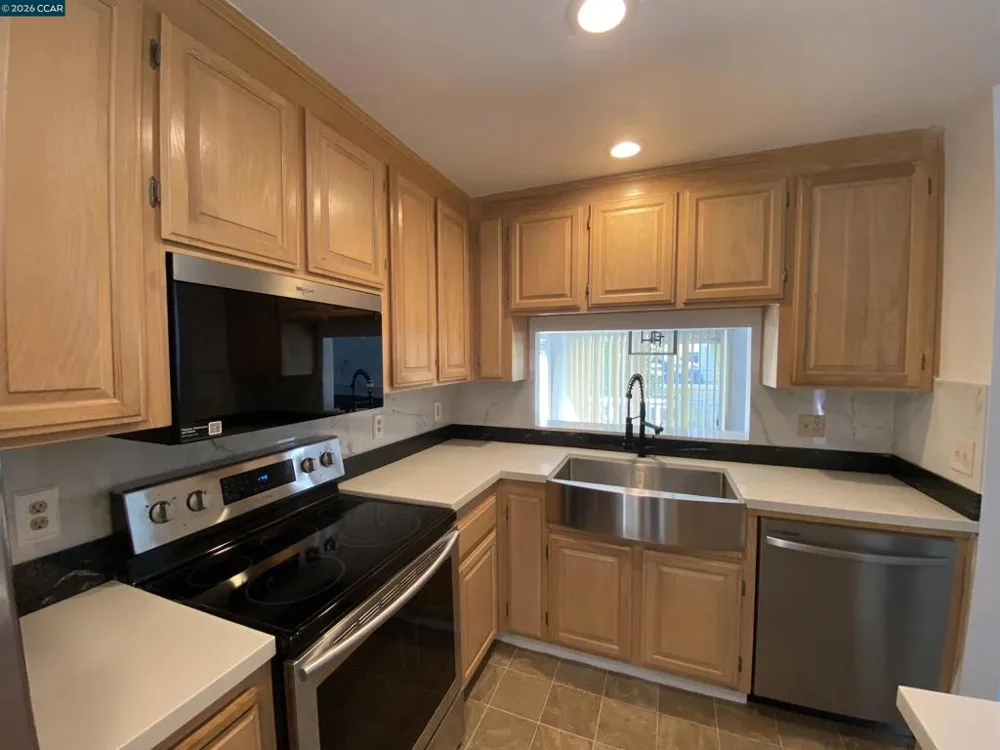 209 Hidden Creek Ct Martinez, CA 94553