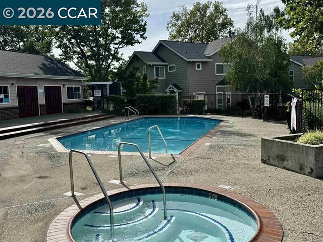 209 Hidden Creek Ct Martinez, CA 94553