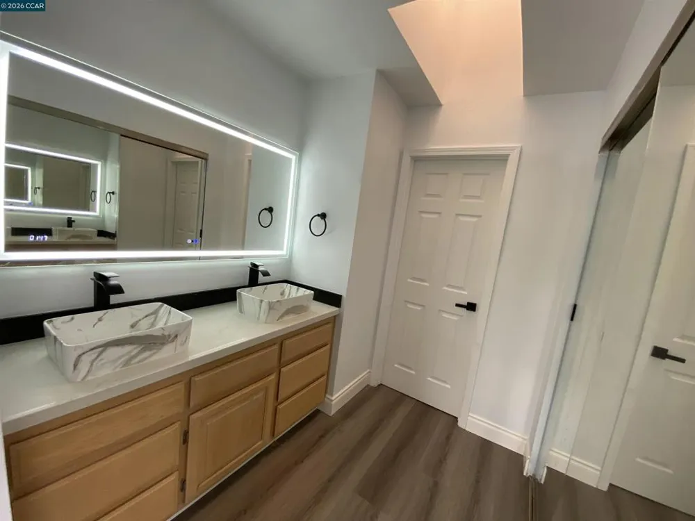 209 Hidden Creek Ct Martinez, CA 94553