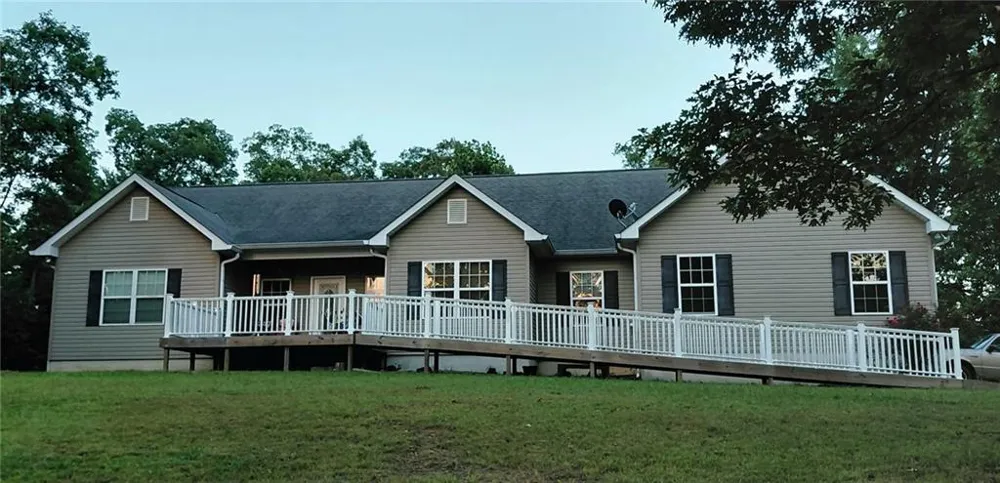 1330 Heads Ferry RD Cornelia, GA 30531