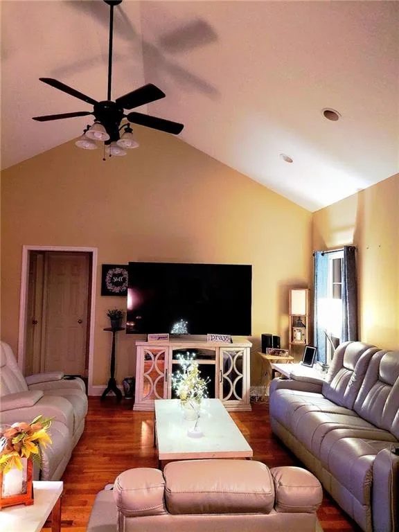 1330 Heads Ferry RD Cornelia, GA 30531