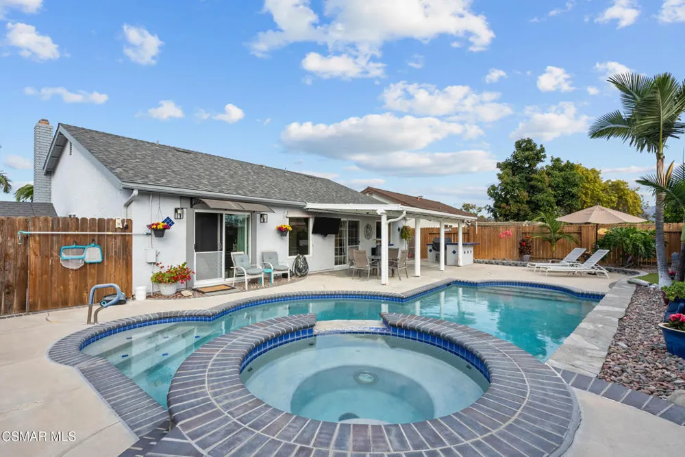 5358 Willow View Drive Camarillo, CA 93012