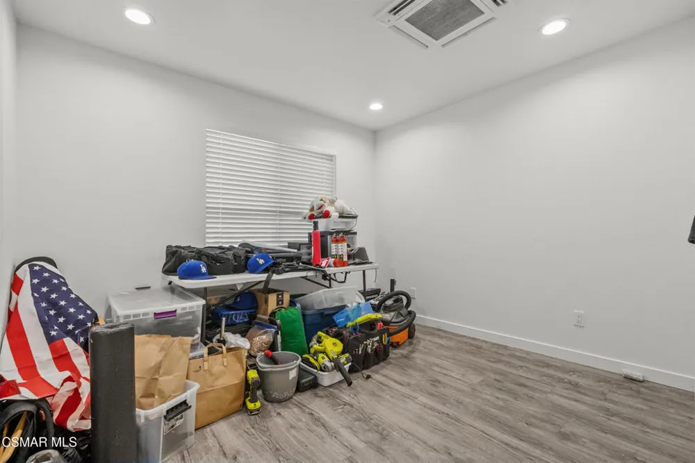 5358 Willow View Drive Camarillo, CA 93012