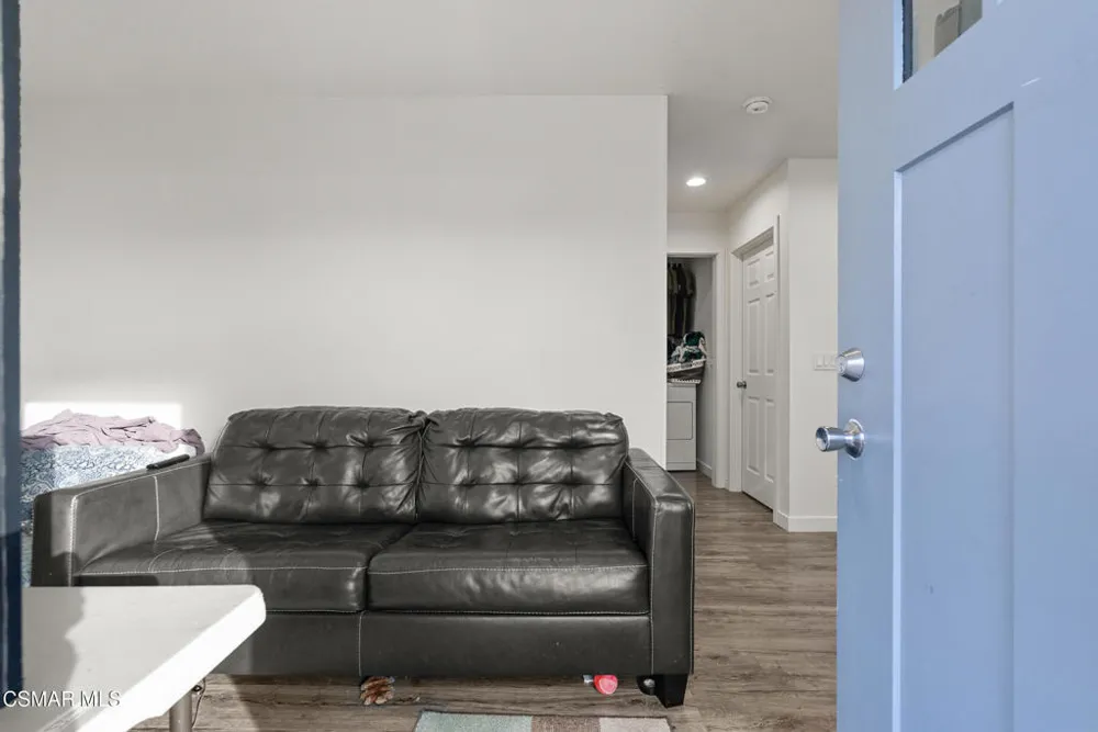 5358 Willow View Drive Camarillo, CA 93012