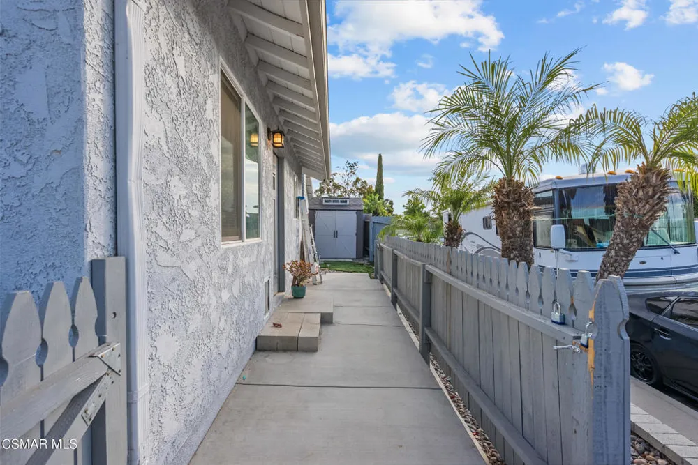 5358 Willow View Drive Camarillo, CA 93012
