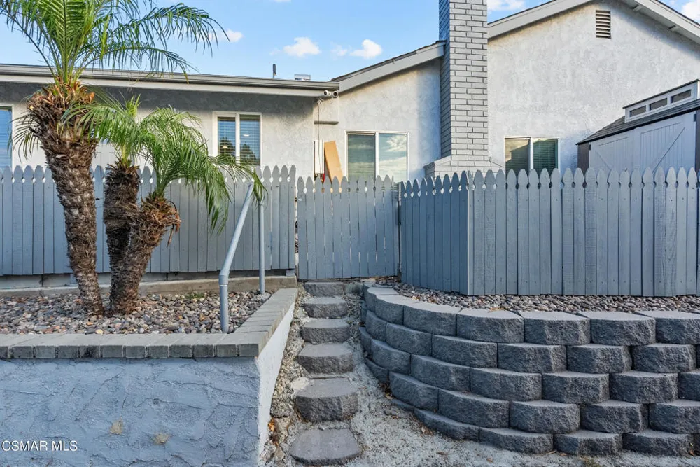 5358 Willow View Drive Camarillo, CA 93012