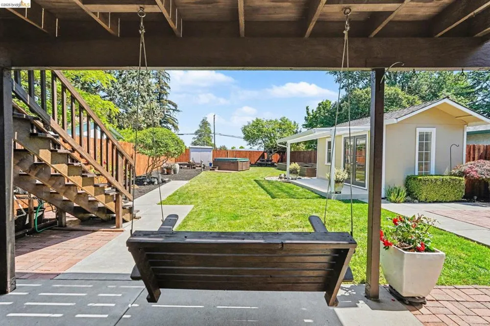 2092 Casa Grande St Benicia, CA 94510