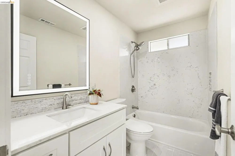 2092 Casa Grande St Benicia, CA 94510