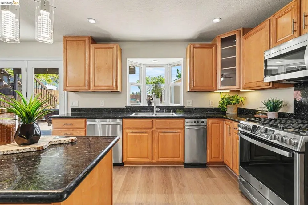 2092 Casa Grande St Benicia, CA 94510