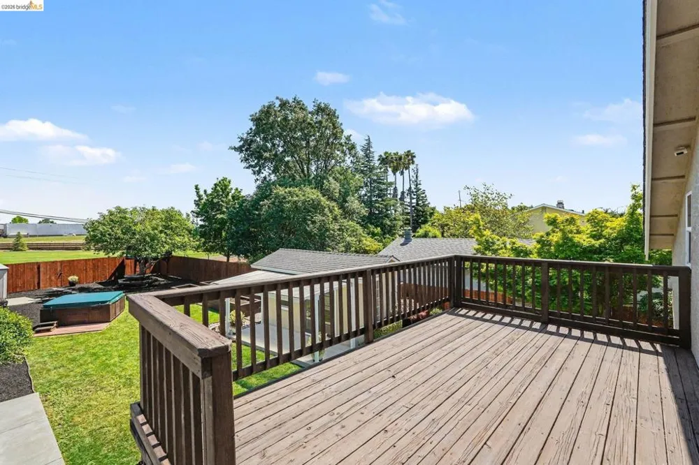 2092 Casa Grande St Benicia, CA 94510