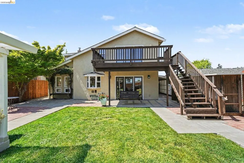2092 Casa Grande St Benicia, CA 94510