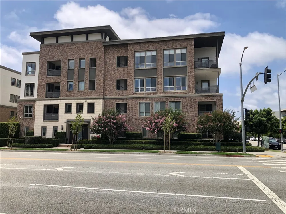12705 W Bluff Creek Drive #2 Playa Vista, CA 90094