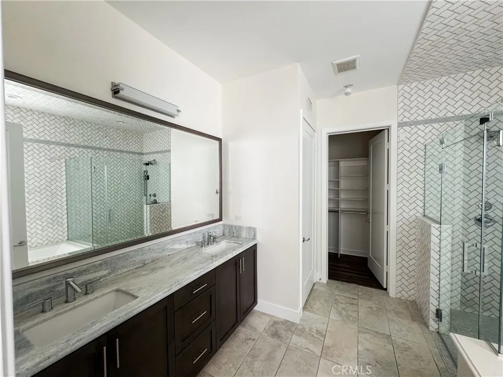 12705 W Bluff Creek Drive #2 Playa Vista, CA 90094