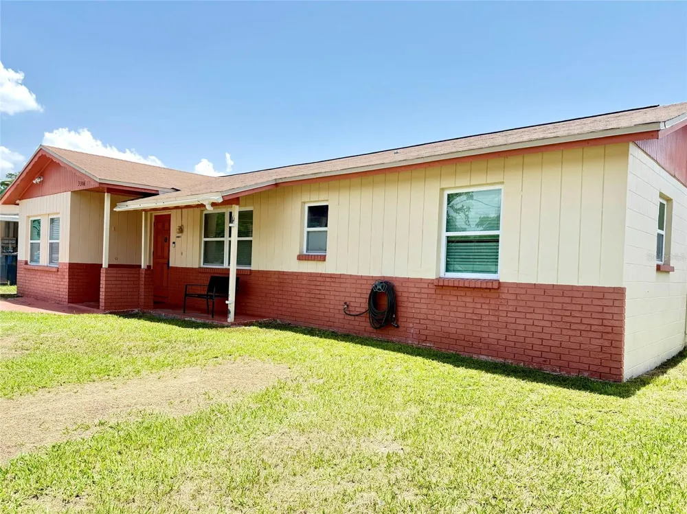 3306 W BURKE STREET Tampa, FL 33614