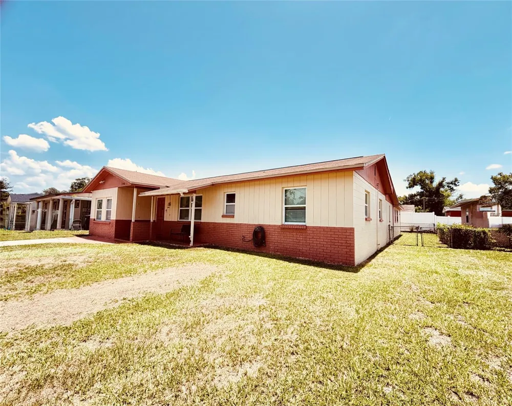 3306 W BURKE STREET Tampa, FL 33614